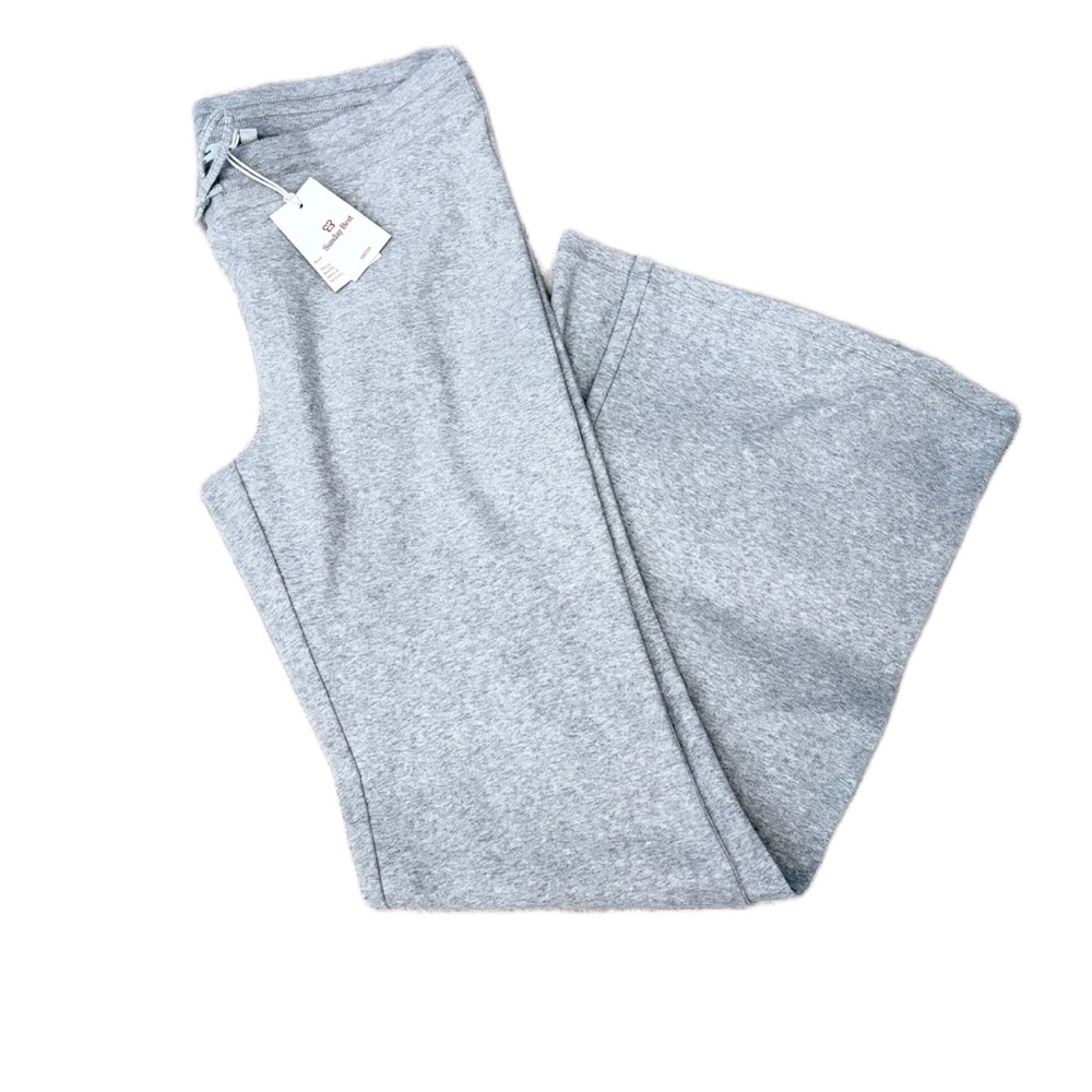🚩Aritzia BestHug Wildflower Pant Size Large🛍️ - Picture 6 of 8